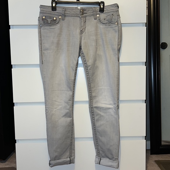 Vigoss Chelsea Skinny Jeans - Picture 2 of 8